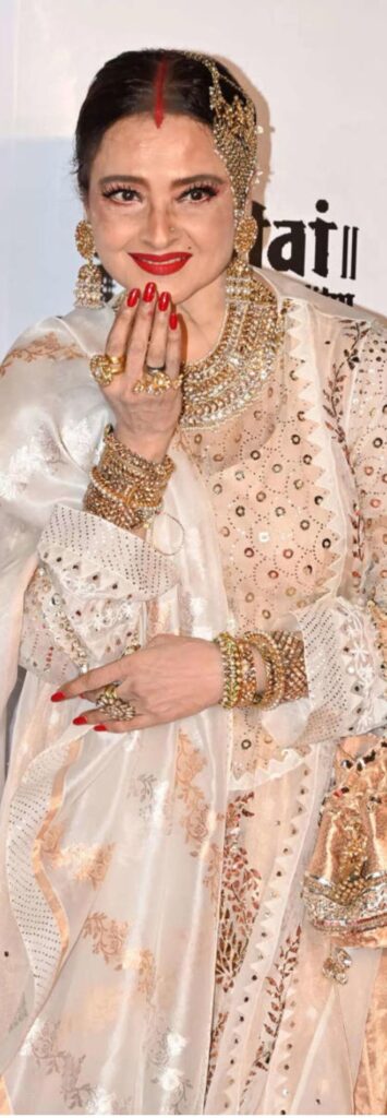Rekha pic