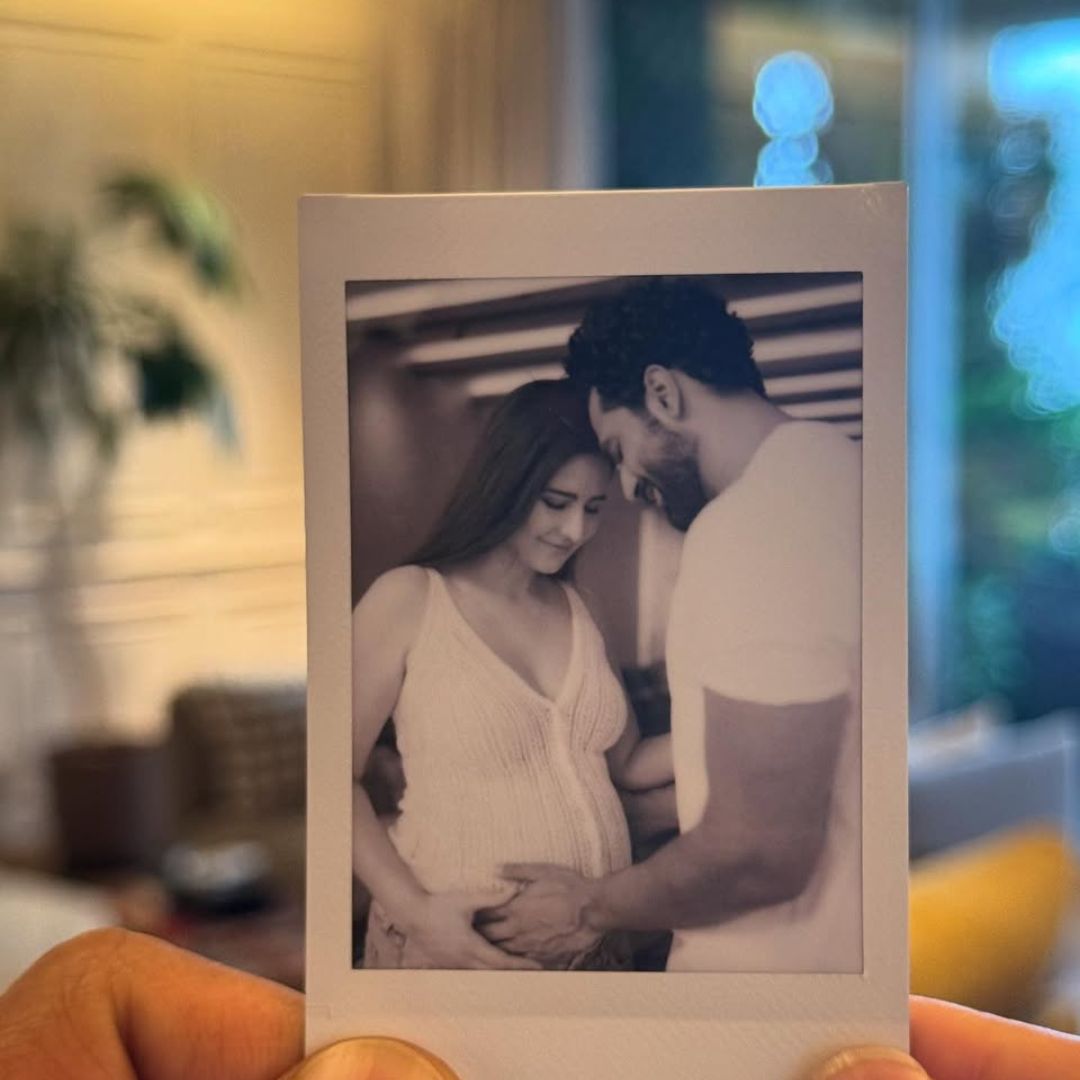 कैटरीना कैफ-विक्की कौशल बनने जा रहे हैं माता-पिता, सोशल मीडिया पर शेयर की खुशखबरी