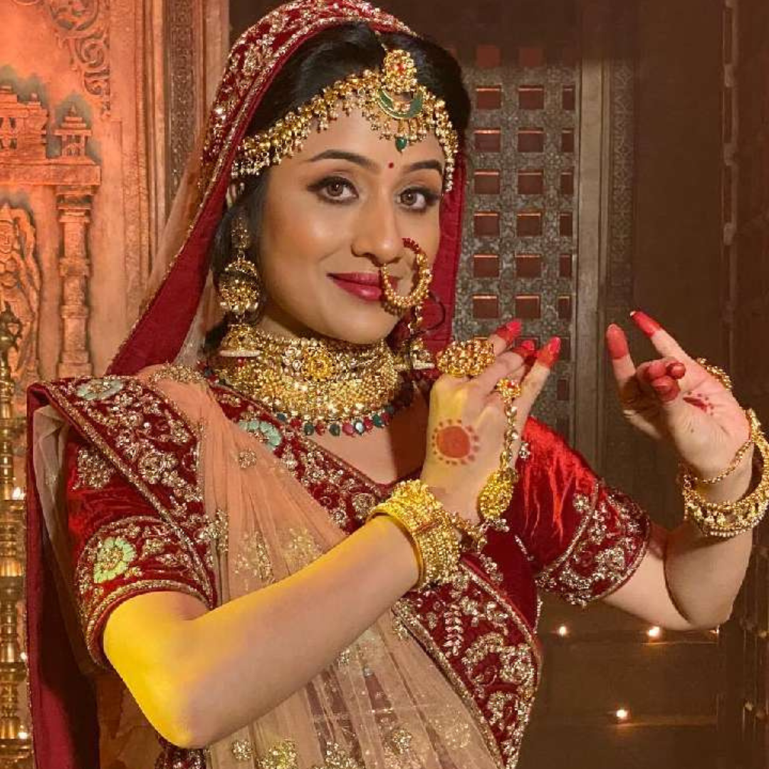 टीवी की जोधा अब करेंगी बॉलीवुड में एंट्री, इमरान हाशमी के साथ नजर आएंगी परिधि शर्मा