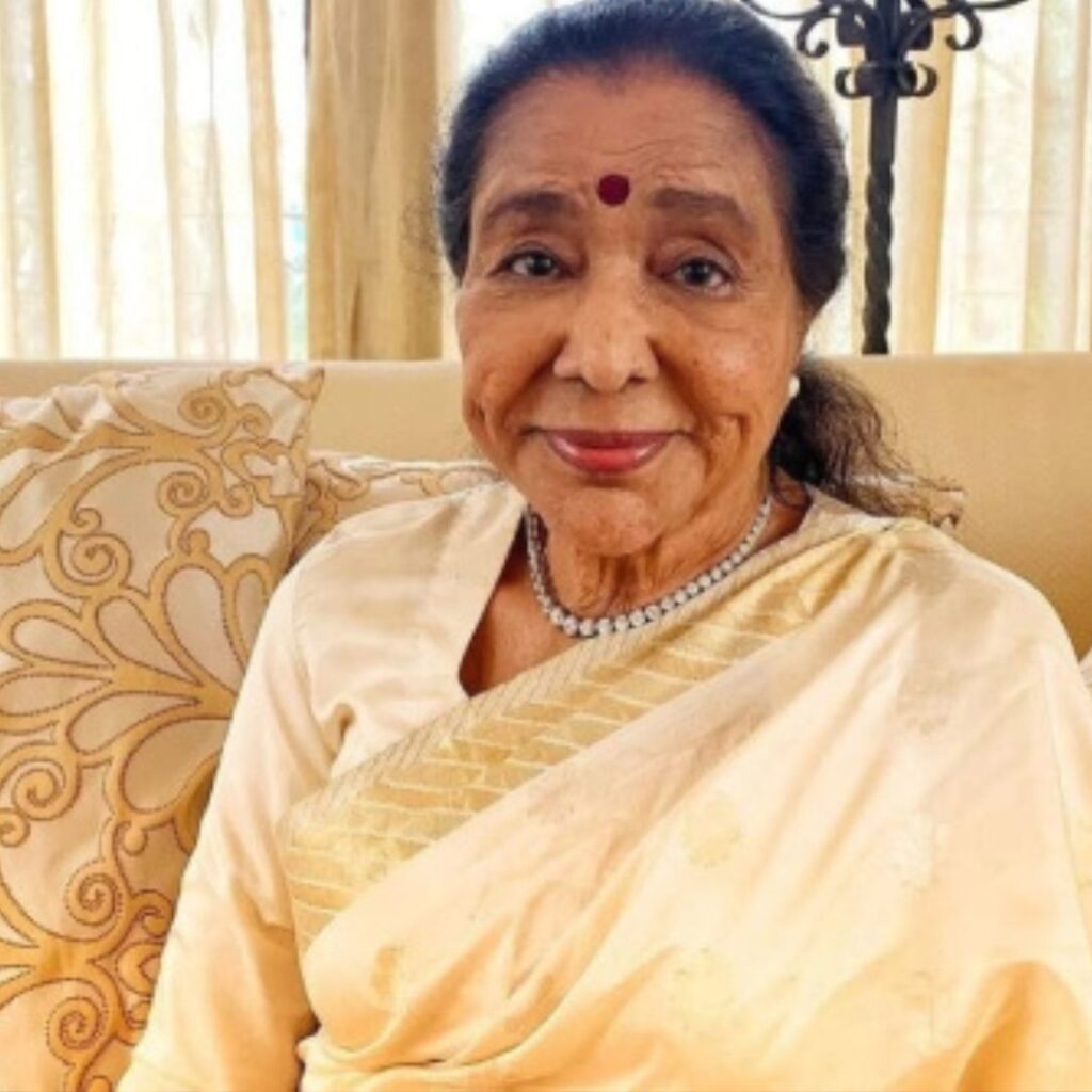Asha Bhosle Passes Away at 92; Music World Plunged into Mourning